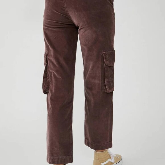 NEW Free People Hard Crushin' Plush Cargo Pants in Chocolate Merlot for women j - Picture 5 of 7